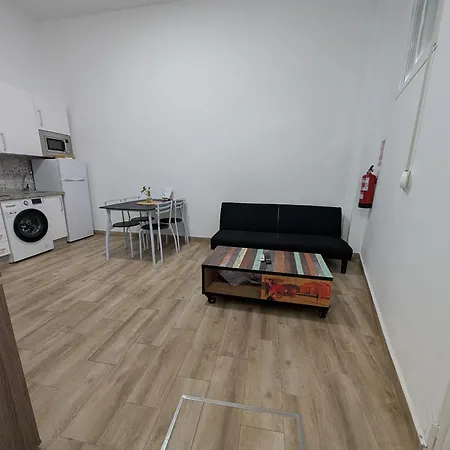 Cruz Roja C Apartman *